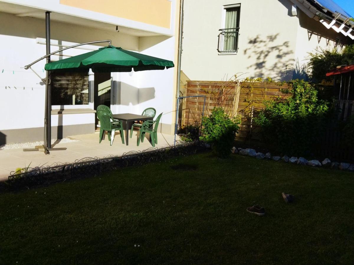 Aki'S Ferienwohnung Am Ried 巴特武尔察赫 外观 照片